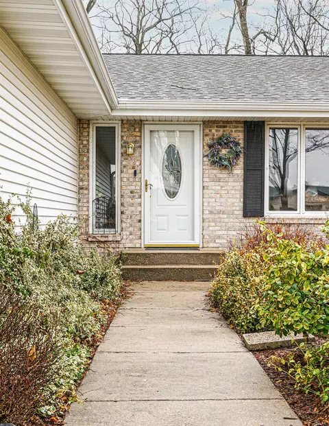 6426 Twin Deer Run, Roscoe, IL 61073 photo 3