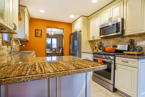 6426 Twin Deer Run, Roscoe, IL 61073 photo 16
