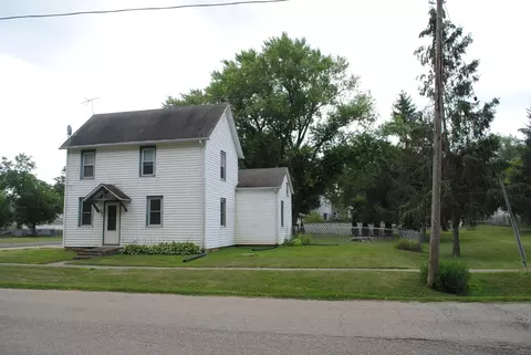 209 E 1st St, Leaf River, IL 61047 photo 37