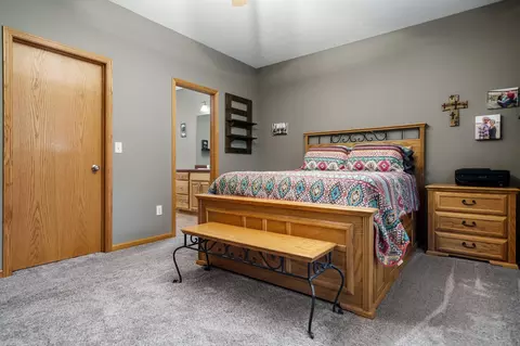 12451 Whispering Winds Dr, Roscoe, IL 61073 photo 19