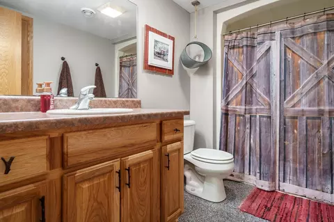 12451 Whispering Winds Dr, Roscoe, IL 61073 photo 37