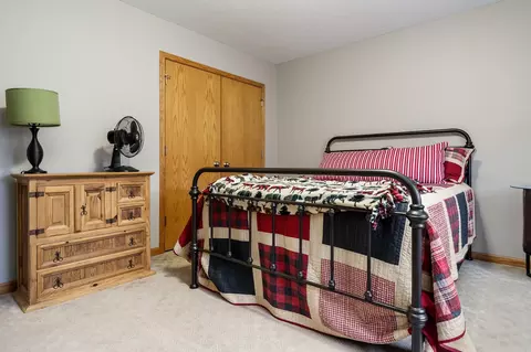 12451 Whispering Winds Dr, Roscoe, IL 61073 photo 39