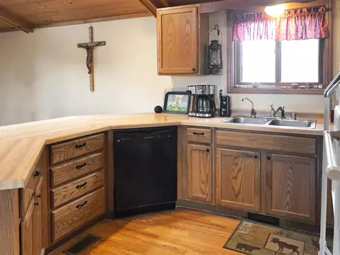 27-27 Ridgeview Dr, Lanark, IL 61046 photo 12