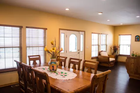 3042 E 6th St, Belvidere, IL 61008 photo 8