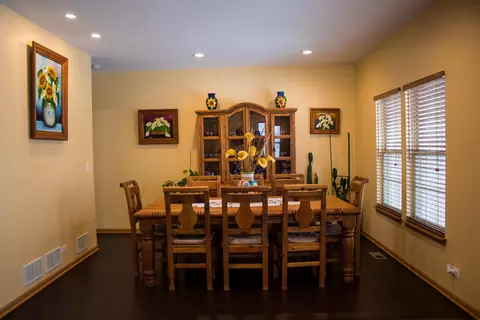 3042 E 6th St, Belvidere, IL 61008 photo 9