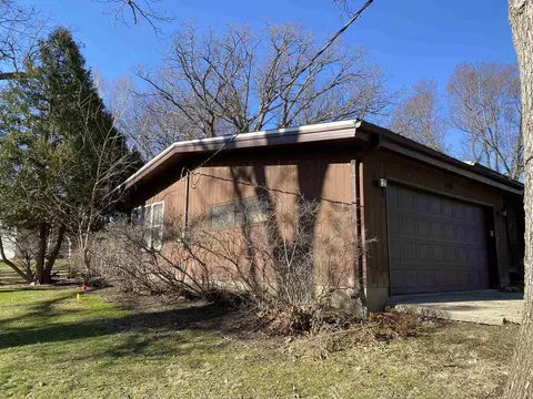 1710 Sylvan Ct, Freeport, IL 61032 photo 18