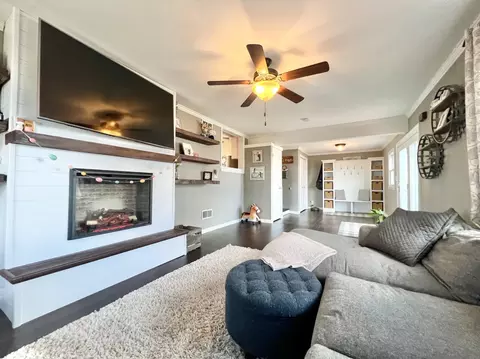22860 Capron Rd, Capron, IL 61012 photo 34
