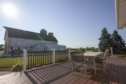 22860 Capron Rd, Capron, IL 61012 photo 5