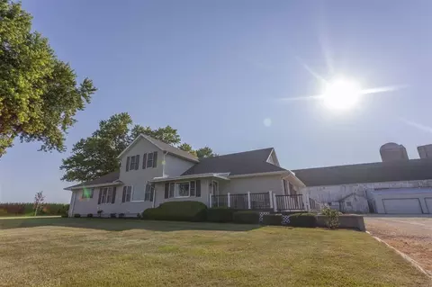 22860 Capron Rd, Capron, IL 61012 photo 2