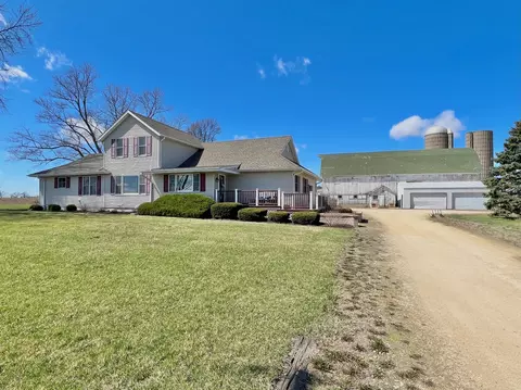 22860 Capron Rd, Capron, IL 61012 photo 7