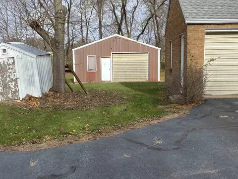 2380 Us Business 20 E, Freeport, IL 61032 photo 2