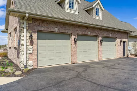 11521 Ridgecrest Dr, Roscoe, IL 61073 photo 15