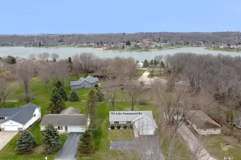 911 Lake Summerset Rd, Lake Summerset, IL 61019 photo 5