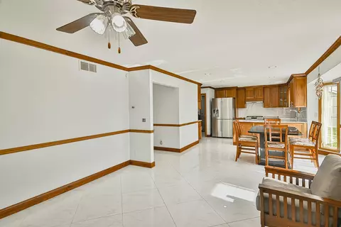 620 Willow Bend Dr, Davis Junction, IL 61020 photo 6