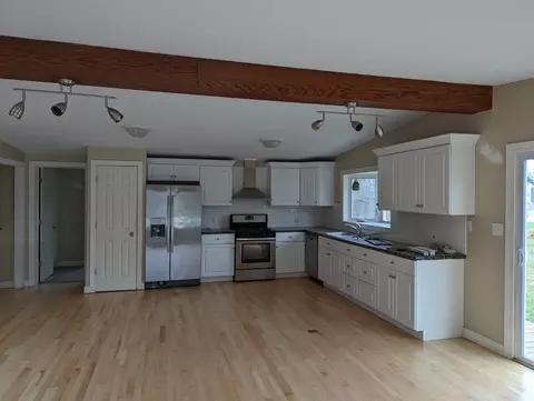 768 Westmore, Lake Summerset, IL 61019 photo 2