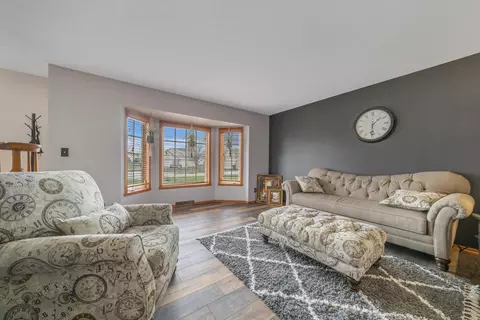 485 Terragon Ct, Roscoe, IL 61073 photo 5