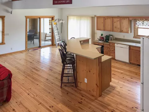 19-50 Maplewood Ct, Lanark, IL 61046 photo 11