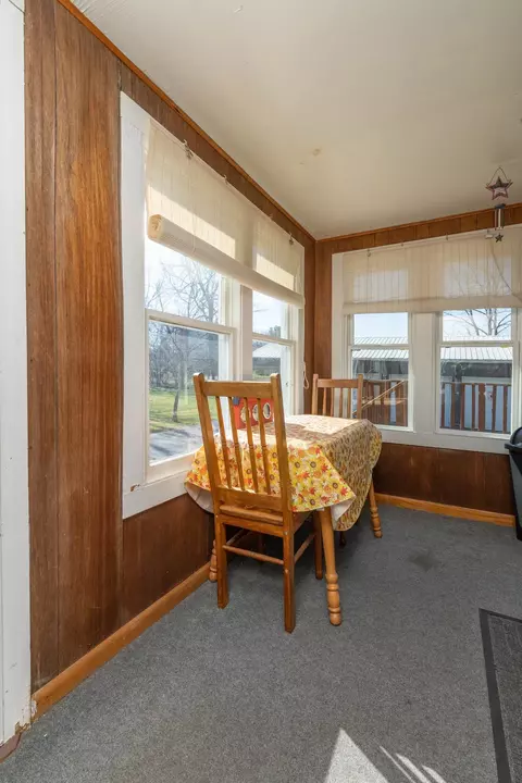 307 W 4th St, Leaf River, IL 61047 photo 14