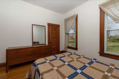 307 W 4th St, Leaf River, IL 61047 photo 17