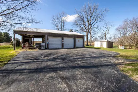 307 W 4th St, Leaf River, IL 61047 photo 28