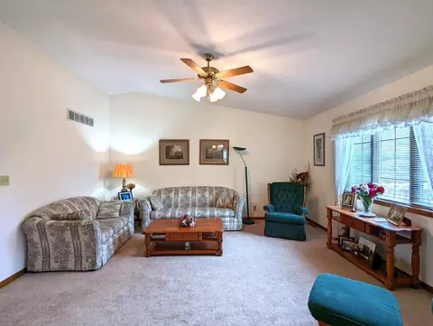 2353 Butternut Bnd, Lake Summerset, IL 61019 photo 7