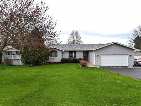 2353 Butternut Bnd, Lake Summerset, IL 61019 photo 1