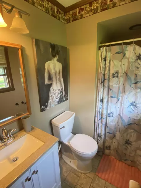 4140 Gloucester Rd, Roscoe, IL 61073 photo 8