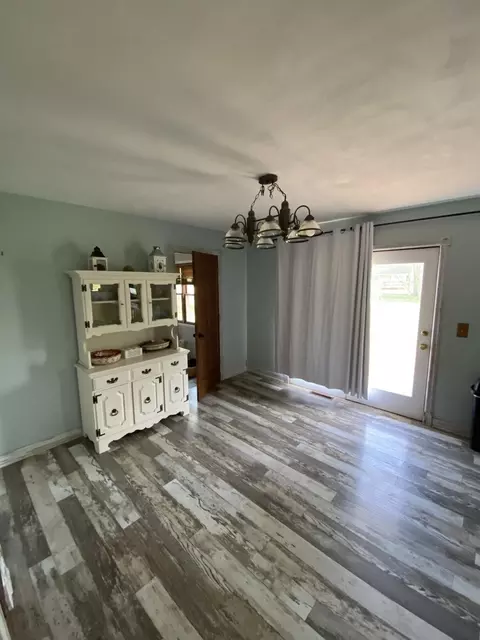 4140 Gloucester Rd, Roscoe, IL 61073 photo 12