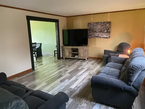 4140 Gloucester Rd, Roscoe, IL 61073 photo 6