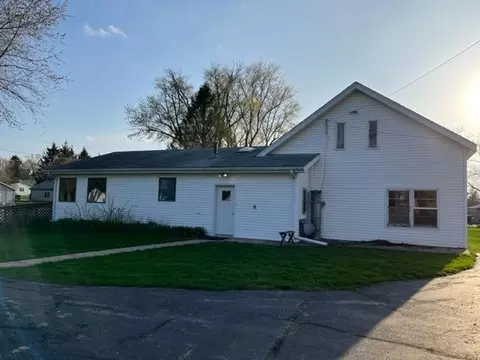 414 E North, Durand, IL 61024 photo 3