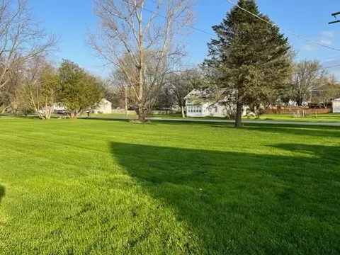 414 E North, Durand, IL 61024 photo 8