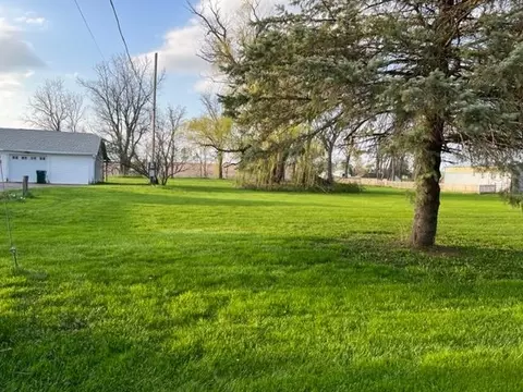 414 E North, Durand, IL 61024 photo 10