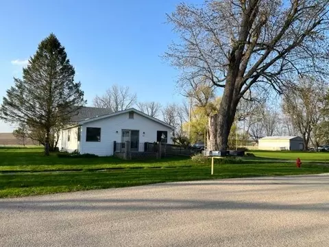 414 E North, Durand, IL 61024 photo 2