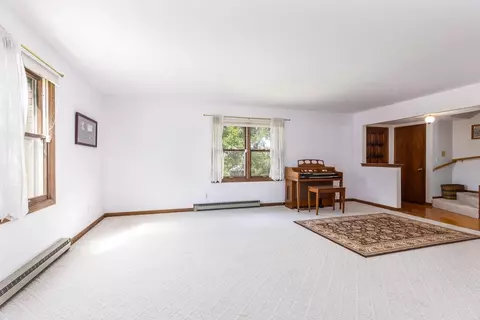 2513 Lundgren Rd, Pecatonica, IL 61063 photo 7