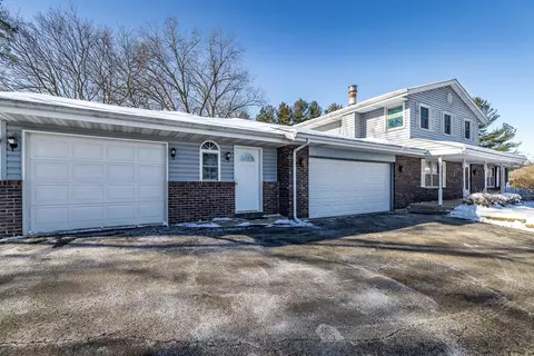 2513 Lundgren Rd, Pecatonica, IL 61063 photo 3