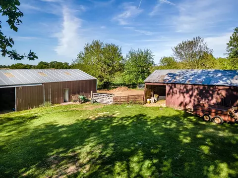 2513 Lundgren Rd, Pecatonica, IL 61063 photo 37