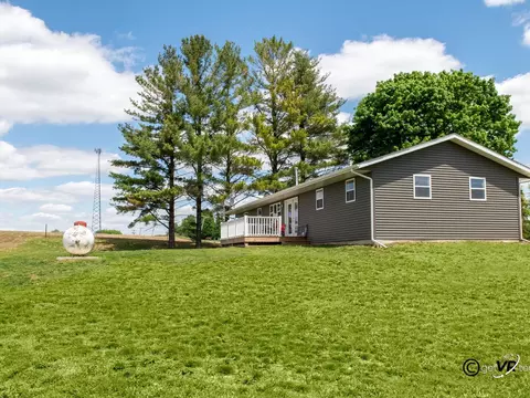 10106 N Davis Rd, Davis, IL 61019 photo 24