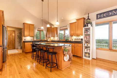 14539 Saunders Rd, Pecatonica, IL 61063 photo 11