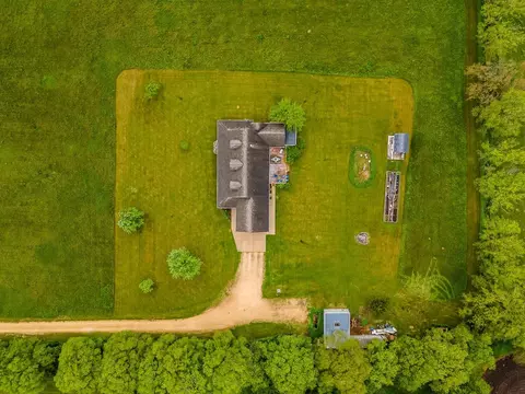14539 Saunders Rd, Pecatonica, IL 61063 photo 54
