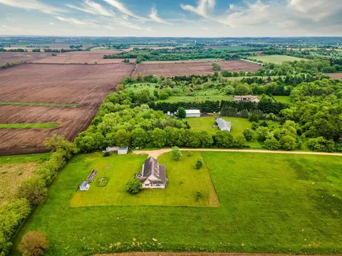 14539 Saunders Rd, Pecatonica, IL 61063 photo 55