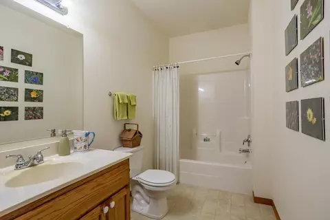 5-236 Heathcliff, Lanark, IL 61046 photo 18