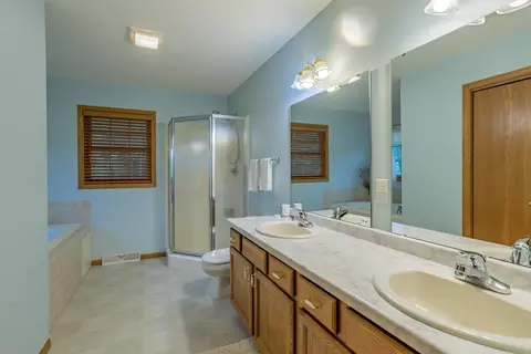 5-236 Heathcliff, Lanark, IL 61046 photo 11