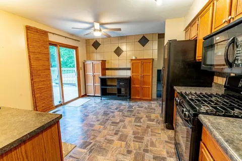 6372 Greystone Dr, Roscoe, IL 61073 photo 7
