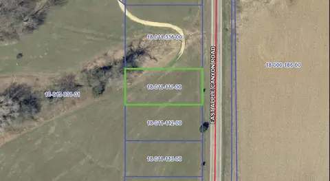11 E A111 E Apple Canyon Rd, Apple River, IL 61001
