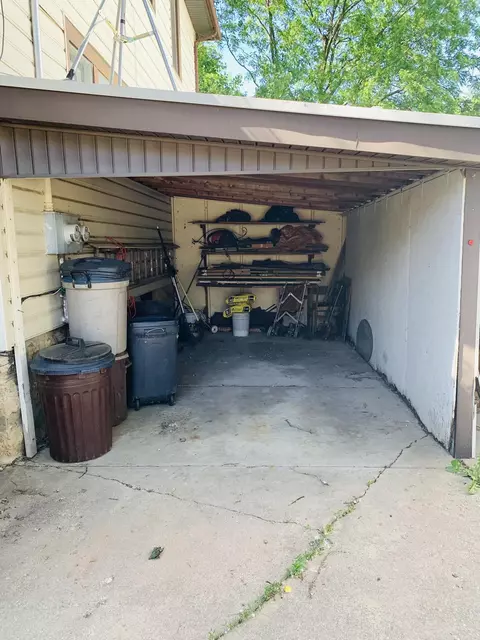 20 E Jefferson, Freeport, IL 61032 photo 5