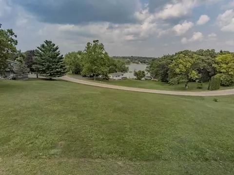 1966 Baintree, Lake Summerset, IL 61019 photo 23