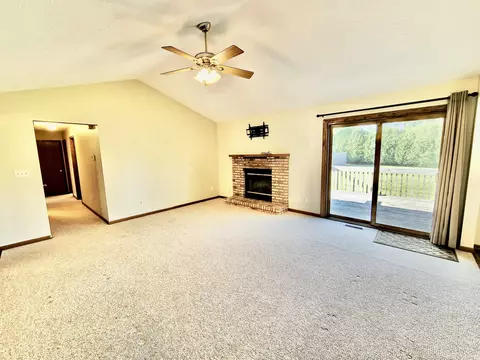 6498 Sutter Dr, Roscoe, IL 61073 photo 6