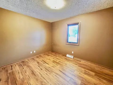 6498 Sutter Dr, Roscoe, IL 61073 photo 16