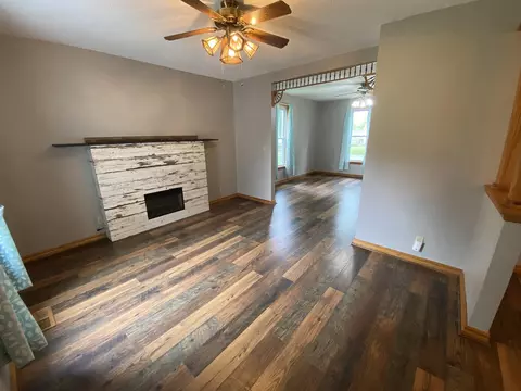 720 E Franklin St, Lanark, IL 61046 photo 14