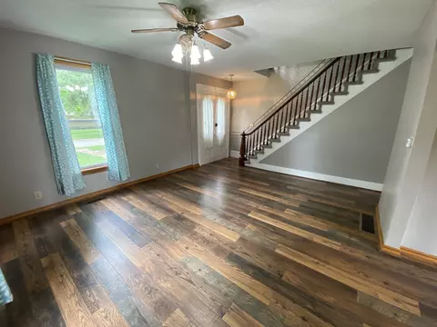 720 E Franklin St, Lanark, IL 61046 photo 18
